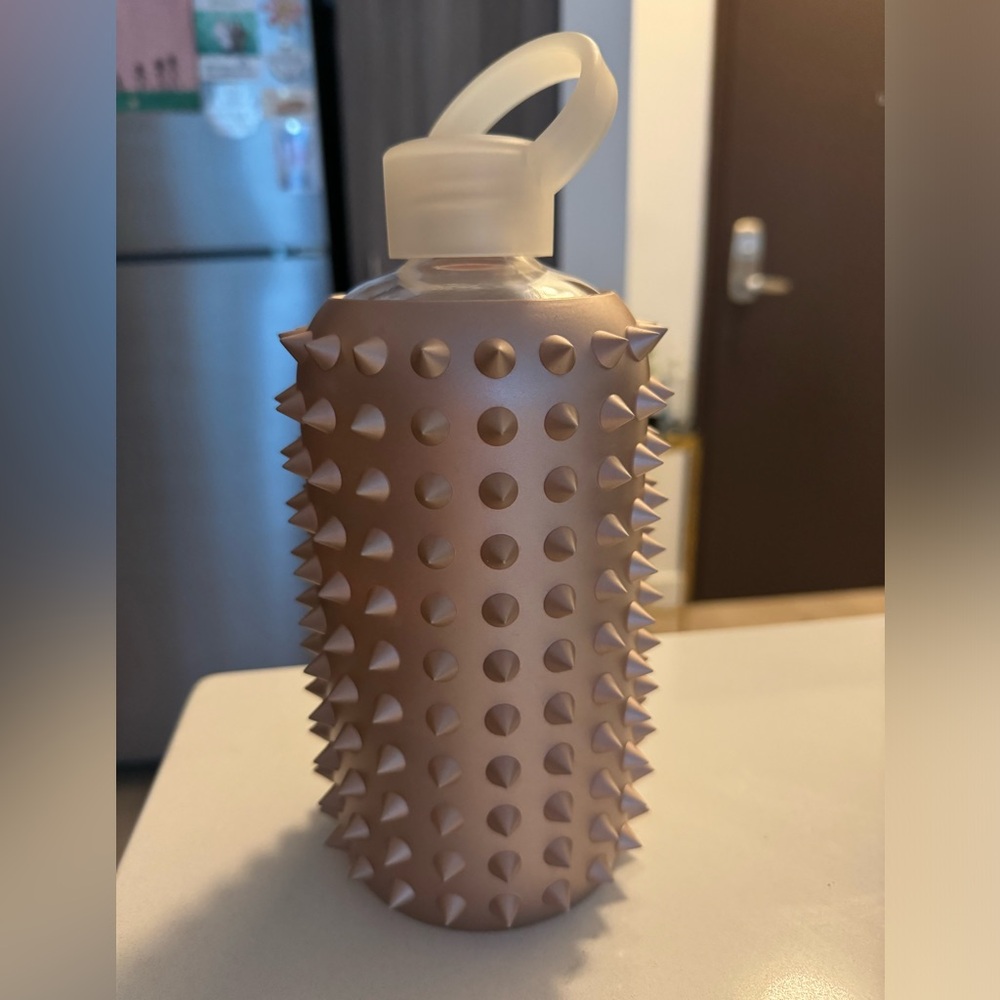 Rose gold 1L bkr bottle